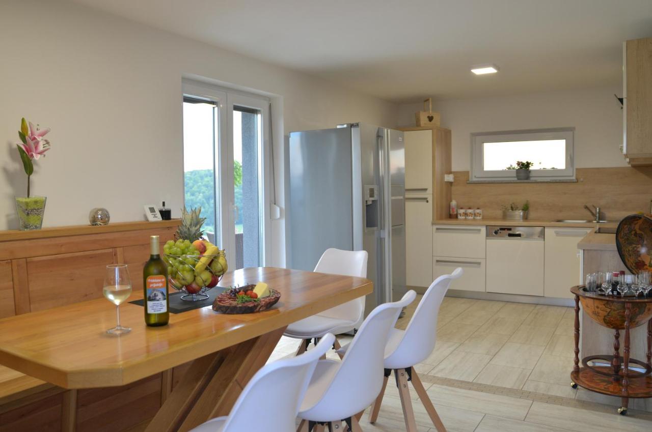 Tanja S Holiday Home In Nature With Sauna And Hot Tub Gorica pri Slivnici Dış mekan fotoğraf
