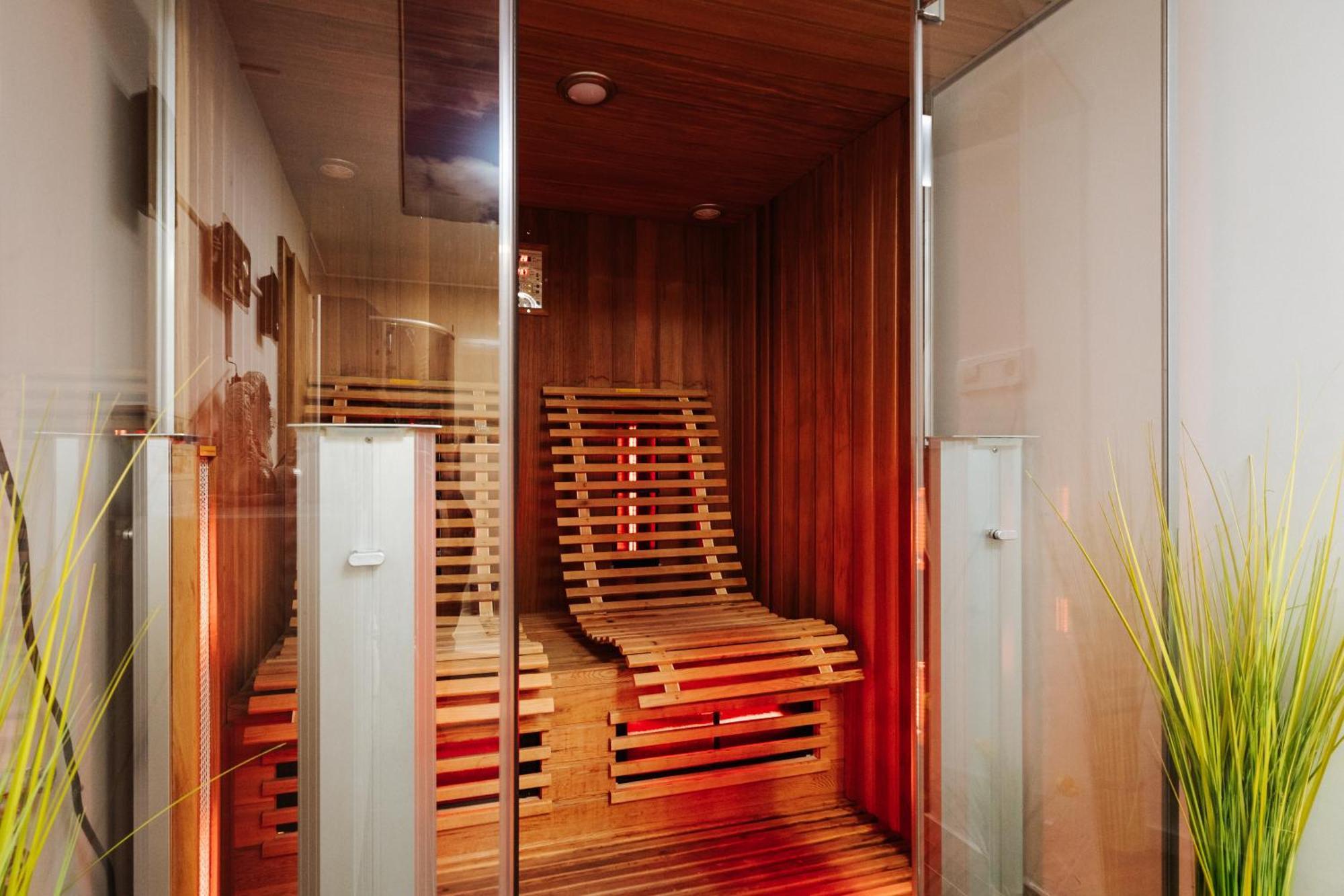 Tanja S Holiday Home In Nature With Sauna And Hot Tub Gorica pri Slivnici Dış mekan fotoğraf